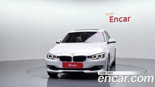 BMW 3 серии 2015 thumb 5