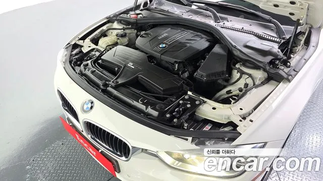 BMW 3 серии 2015 thumb 8