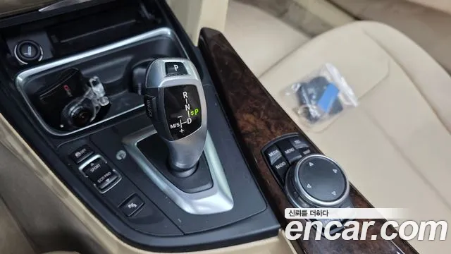 BMW 3 серии 2015 thumb 7