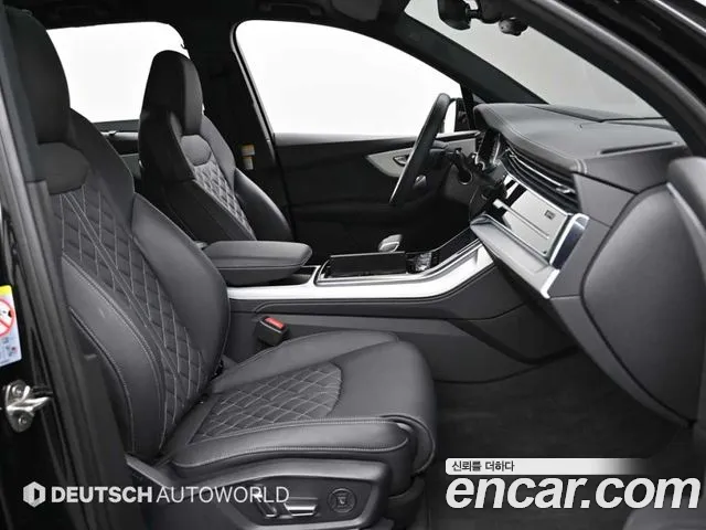 Audi Q7 2025 thumb 2