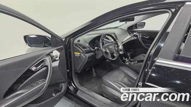 Hyundai Grandeur 2012 thumb 10