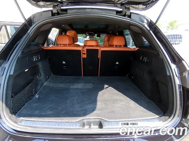 Mercedes-Benz GLC 2025 thumb 4