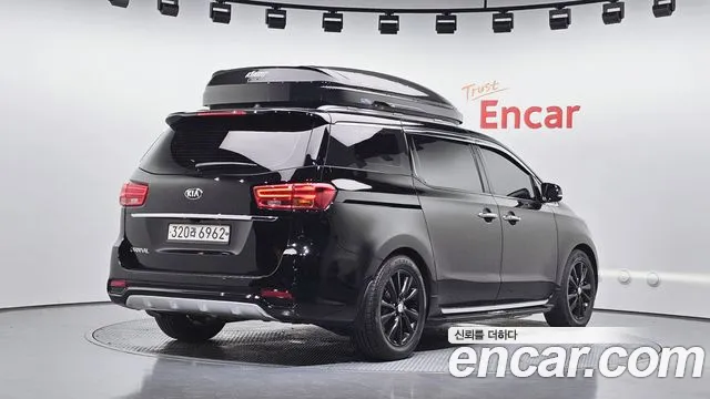 Kia Carnival 2019 thumb 7