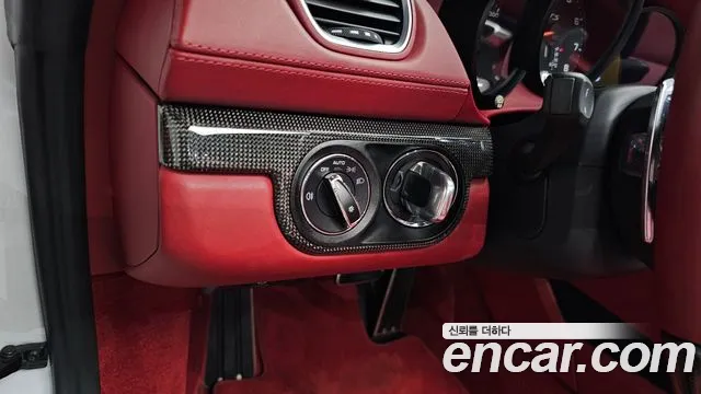 Porsche 718 Boxster 2019 thumb 12