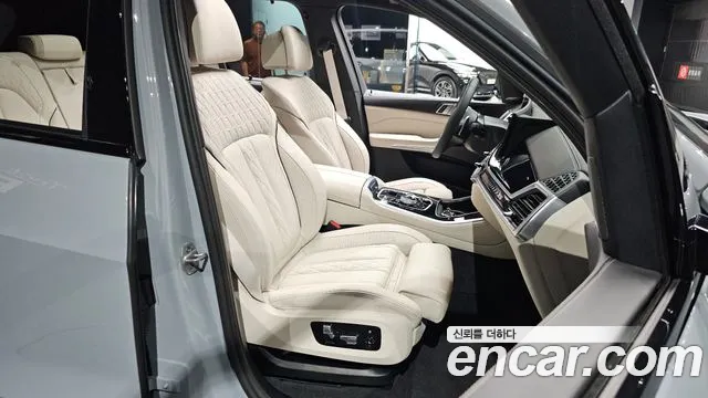 BMW X5 2025 thumb 8