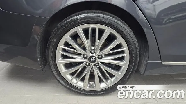 Hyundai Grandeur 2018 thumb 4