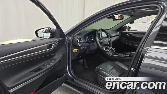 Hyundai Grandeur 2018 thumb 12