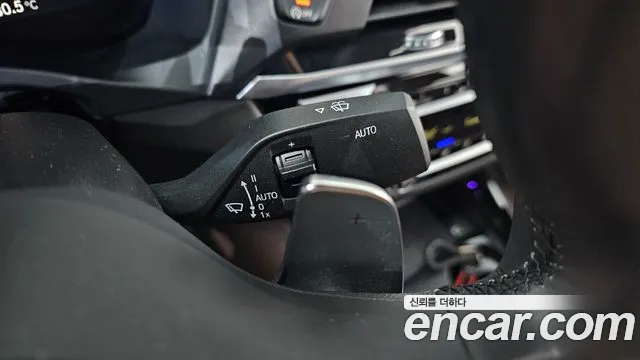 BMW X4 2021 thumb 10