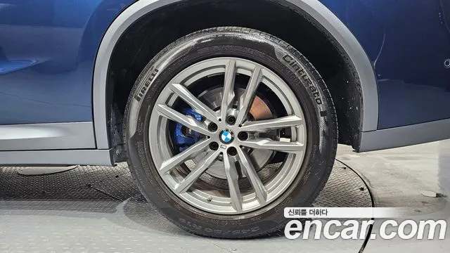 BMW X4 2021 thumb 9