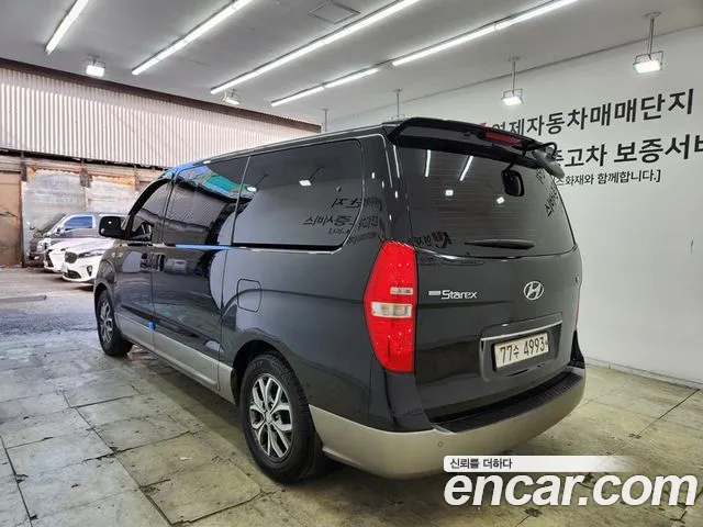 Hyundai Staria 2017 thumb 4