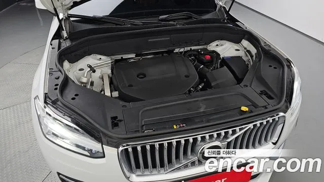 Volvo XC90 2022 thumb 4