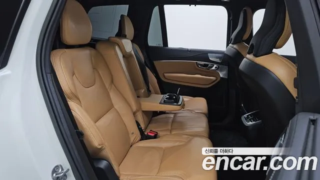 Volvo XC90 2022 thumb 5