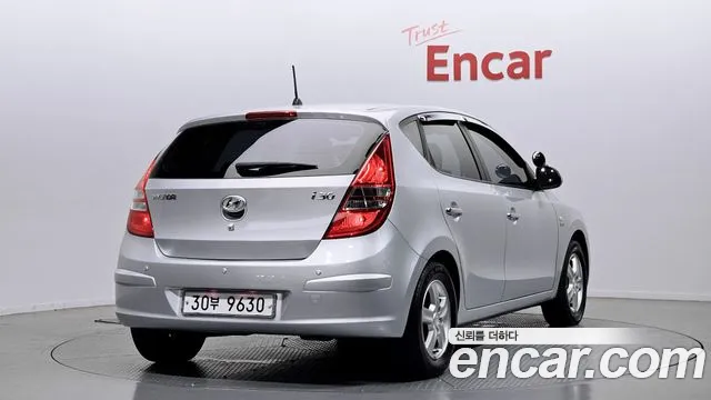 Hyundai i30 2008 thumb 3