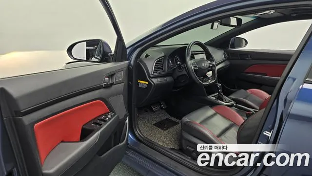 Hyundai Avante 2017 thumb 7