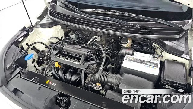 Kia Stonic 2018 thumb 10
