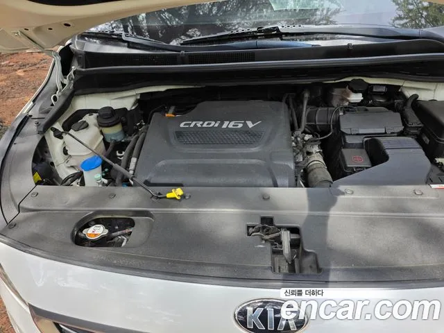 Kia Carnival 2014 thumb 9