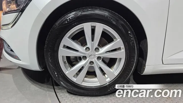 Renault SM6 2016 thumb 7