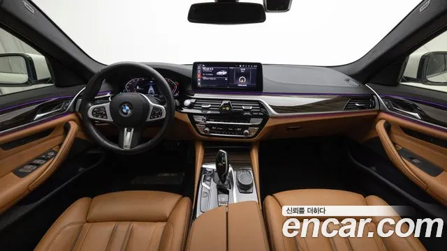 BMW 5 серии 2021 thumb 12