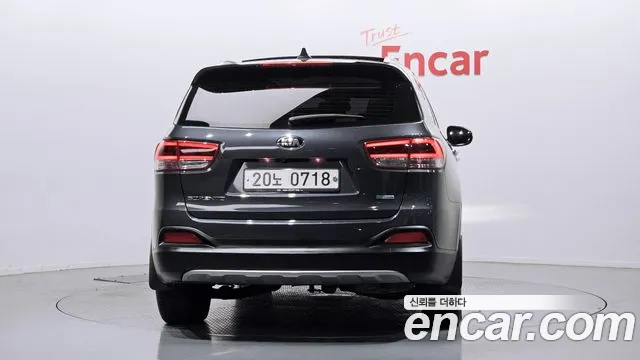 Kia Sorento 2016 thumb 3