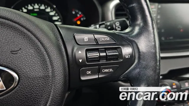 Kia Sorento 2016 thumb 5