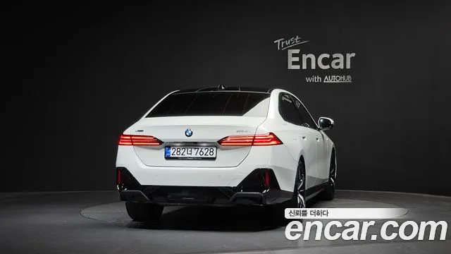 BMW 5 серии 2025 thumb 6