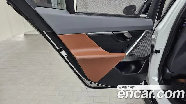 BMW 5 серии 2025 thumb 10