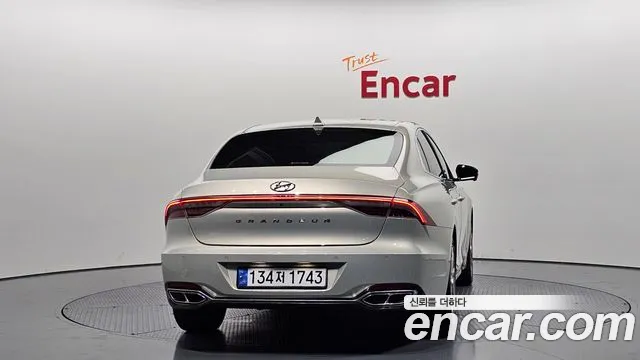 Hyundai Grandeur 2020 thumb 3