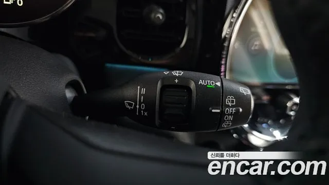 Mini Cooper 2024 thumb 9
