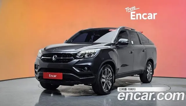 KGM Rexton 2018 thumb 10