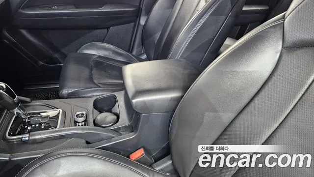 KGM Rexton 2018 thumb 9