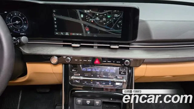 Kia Carnival 2023 thumb 6