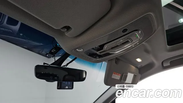 Audi Q7 2019 thumb 8