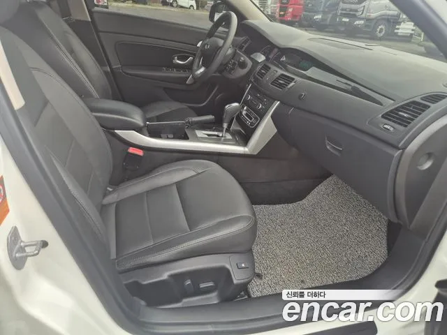Renault SM5 2017 thumb 2