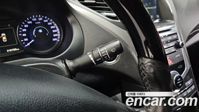 Hyundai Grandeur 2014 thumb 11