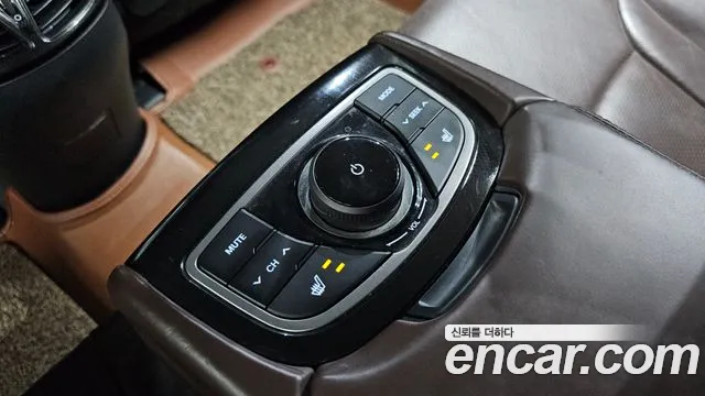Hyundai Grandeur 2014 thumb 12