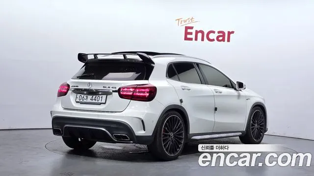 Mercedes-Benz A-Класс 2017 thumb 2