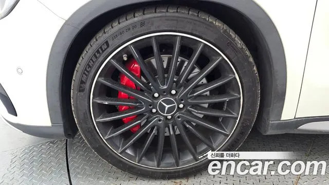 Mercedes-Benz A-Класс 2017 thumb 5