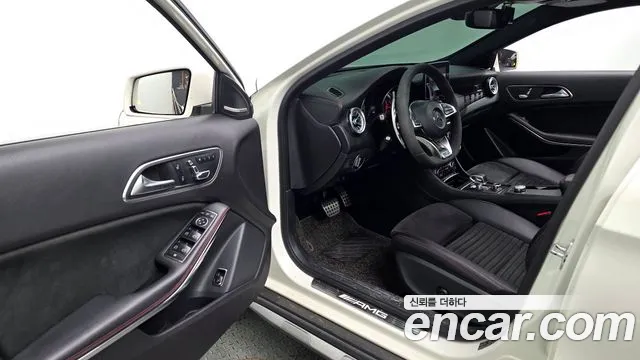 Mercedes-Benz A-Класс 2017 thumb 11
