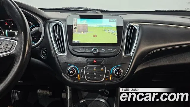 Chevrolet Malibu 2018 thumb 11