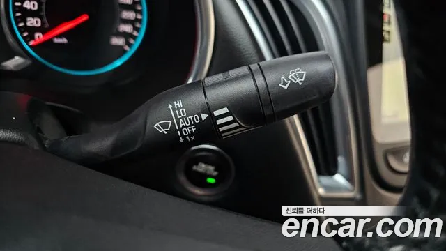 Chevrolet Malibu 2018 thumb 2