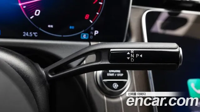 Mercedes-Benz E-Class 2025 thumb 3