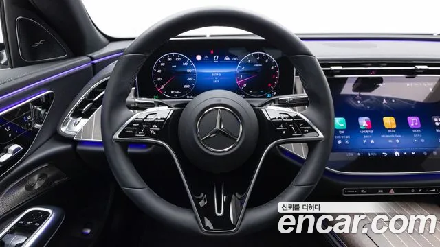 Mercedes-Benz E-Class 2025 thumb 4