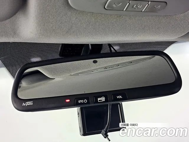Hyundai Staria 2017 thumb 12