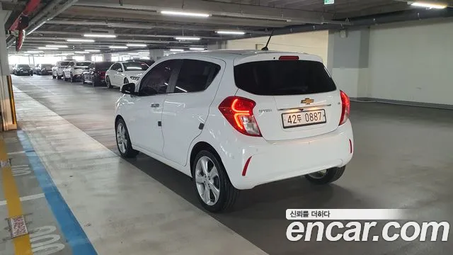 Chevrolet Spark 2015 thumb 2