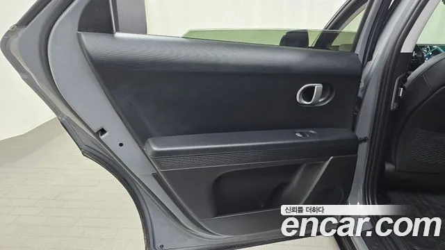Hyundai Ioniq5 2022 thumb 2