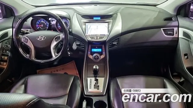 Hyundai Avante 2013 thumb 9