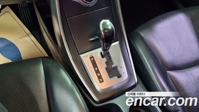 Hyundai Avante 2013 thumb 3