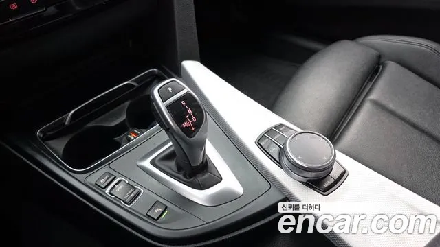 BMW 3 серии 2018 thumb 12