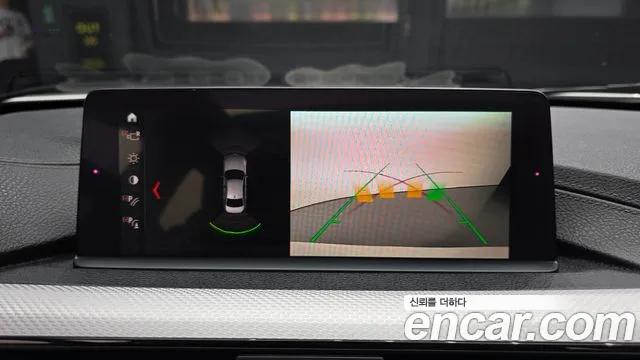 BMW 3 серии 2018 thumb 4