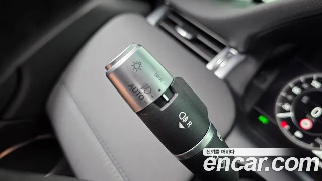 Land Rover Discovery Sport 2020 thumb 11